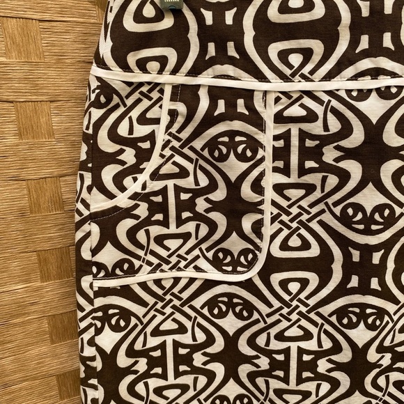 Ann Taylor size 6 mini skirt - Picture 2 of 4